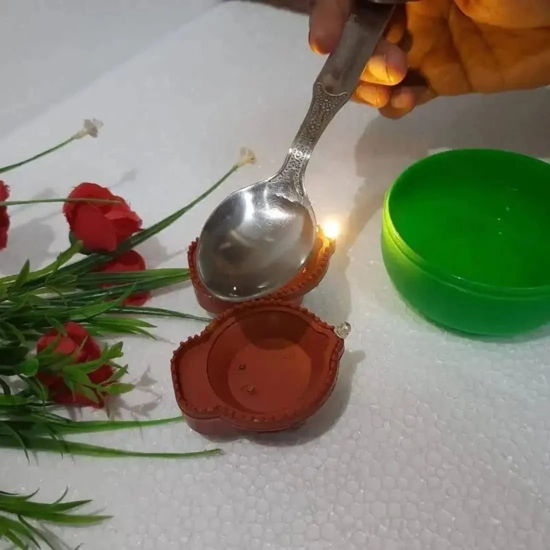 LED Water Sensor Diyas – Plastic Floating Diyas with Ambient Lights